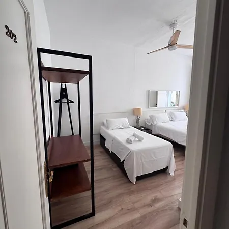 Calma House